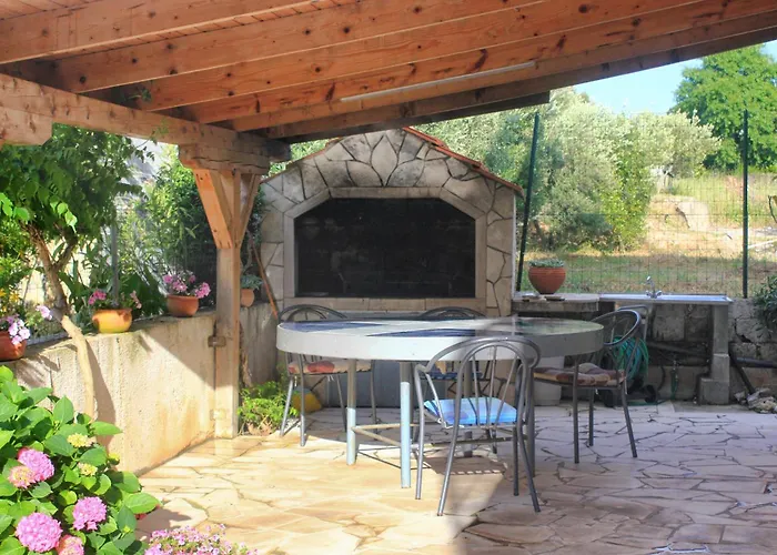 By The Sea - Perna, Peljesac - 4538